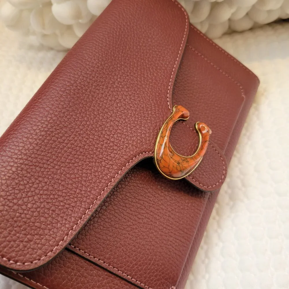 ❤️SOLD❤️ Coach Tabby Chain Clutch with Bead chain - Picture 1 of 16